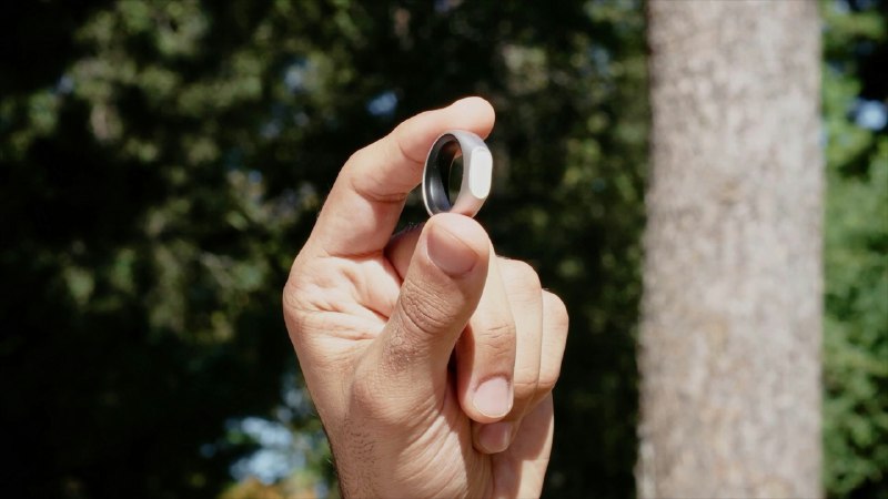 9. Stream Ring by Sandbar标语：随时随地捕捉灵感，构建创意